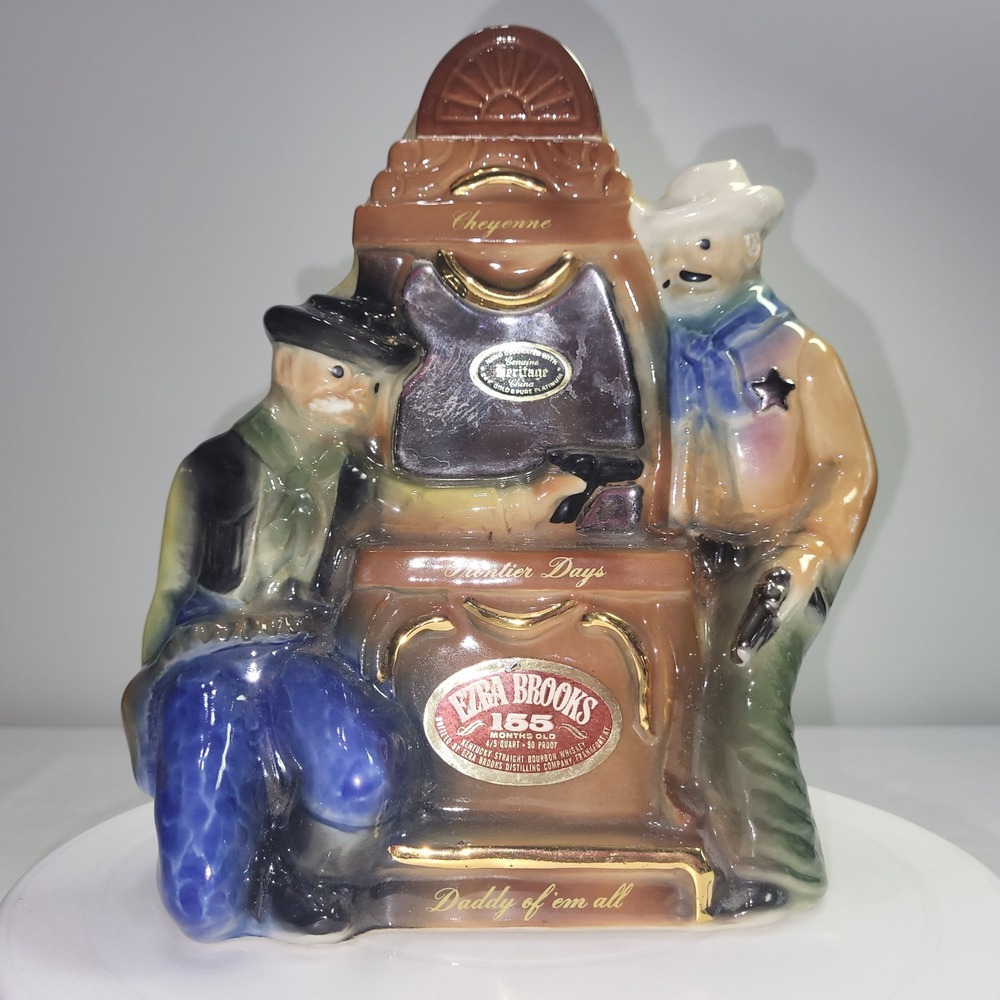 Ezra Brooks Decanter Cheyenne Frontier Days 1970 Heritage China Gold Vintage